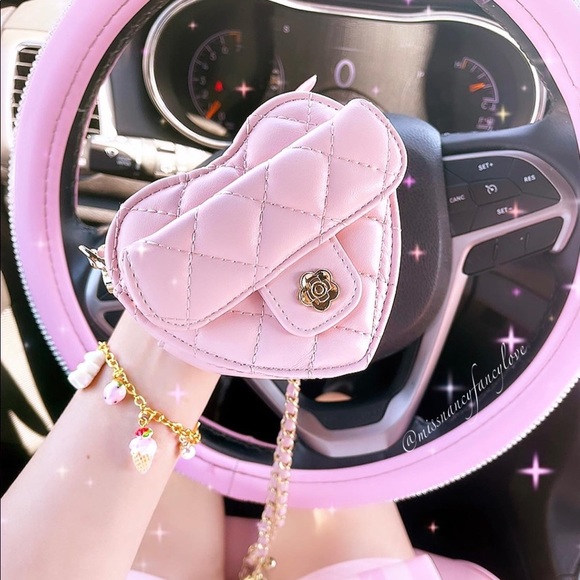 heart quilted mini crossbody purse - Picture 6 of 6